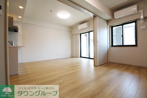 レオーネ新御徒町の物件内観写真